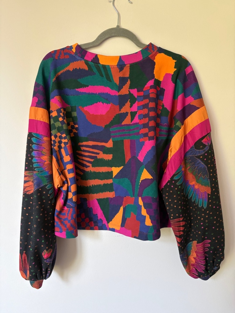 Farm Rio Multicolor Abstract Cropped Sweatshirt - Picture 2 of 2